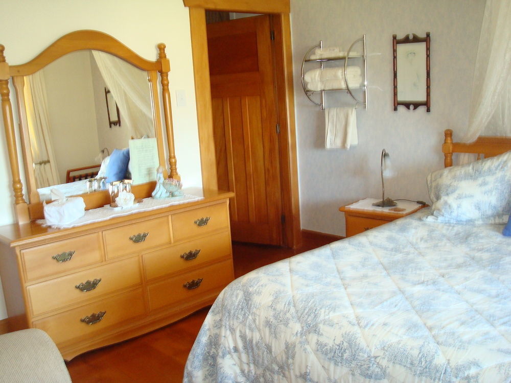 Olde Mill House B&B & Bike2Wine Cycle Hire Renwick Eksteriør billede