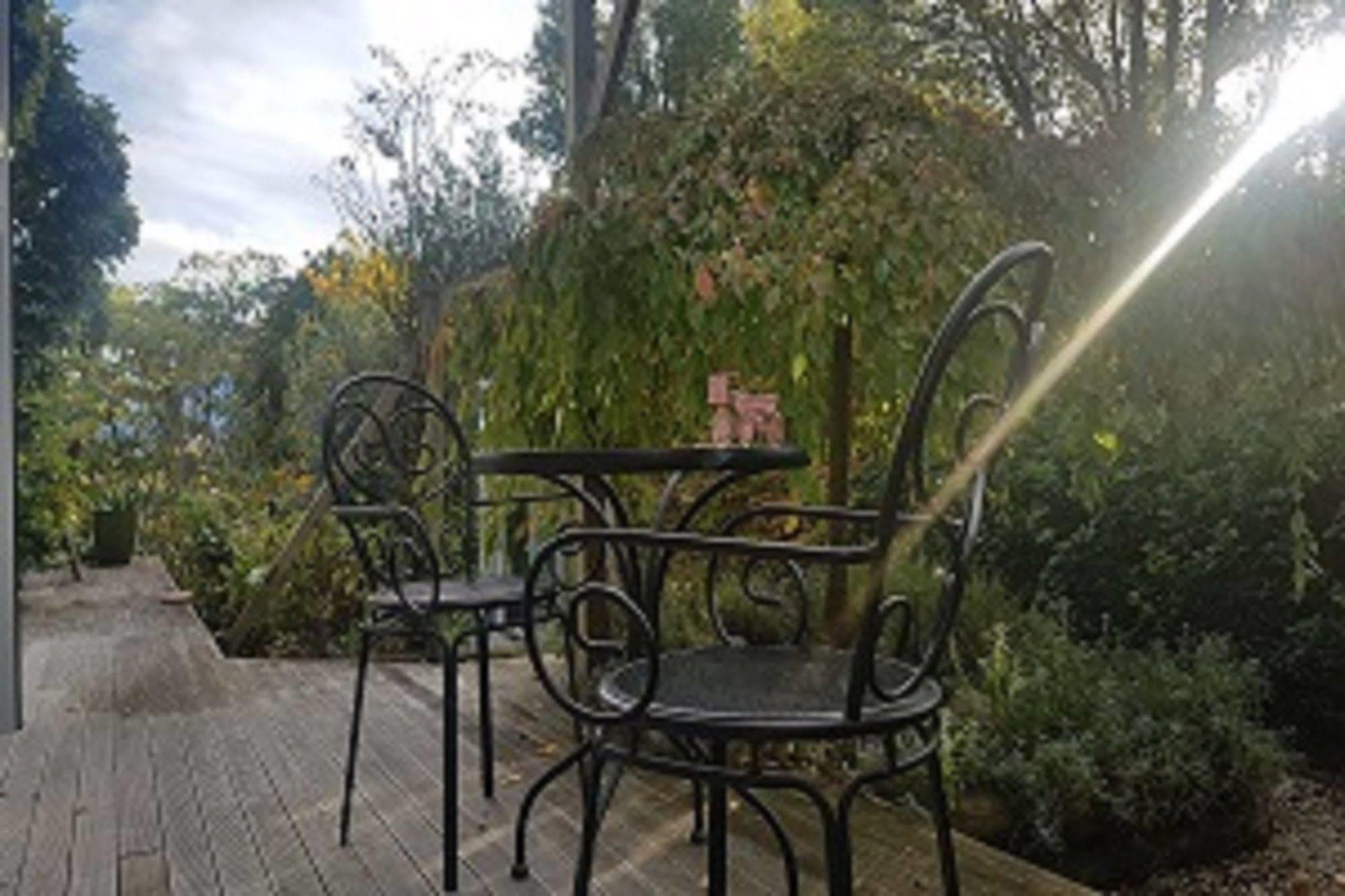 Olde Mill House B&B & Bike2Wine Cycle Hire Renwick Eksteriør billede